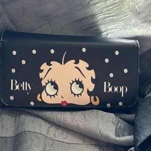 Betty Boop zip around wallet